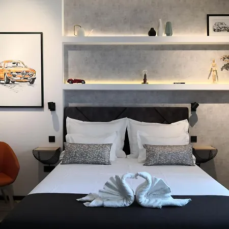 Scuderia Couette-café 4*